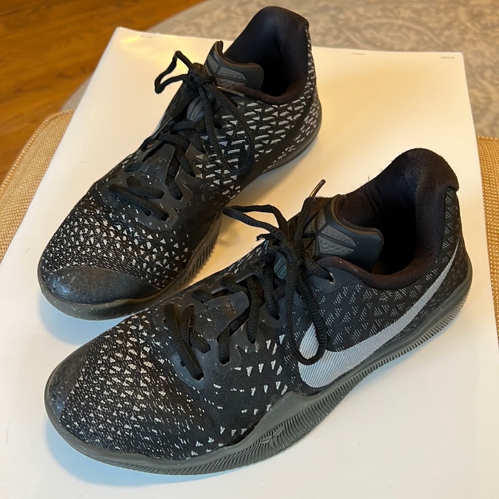 Nike Mamba Instinct dark gray
